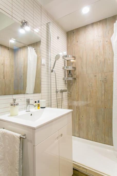 Principe Real Cool And Artistic 3 Bedrooms Flat! Lisboa Exterior foto